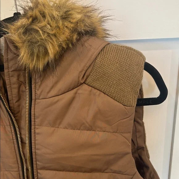 Brown Puffer Vest with Faux Fur Hood | Love Tree - Picture 2 of 4